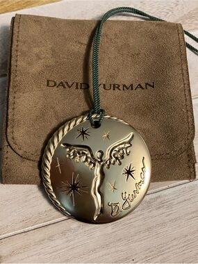 🌸David Yurman Gold Disc Angel Ornament with Star Cutouts and Green Cord (2025)